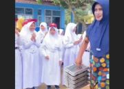 “Mak Daster” Antar Makanan Bergizi Gratis