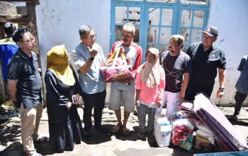 Pemkab Kuningan Salurkan Bantuan untuk Korban Kebakaran