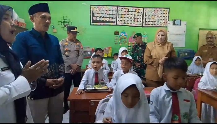 Amih Tuti, Minta Menu MBG Disesuaikan Kebutuhan Anak
