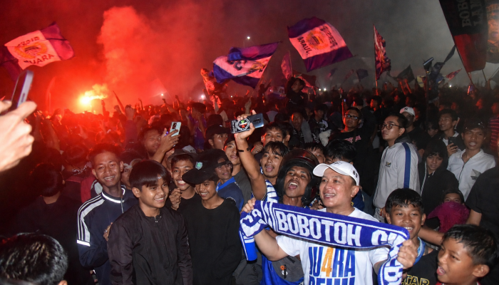 Nonton Persib Bareng Bupati, Ramaikan Pandapa Paramarta, Bupati Dian : Jaga Keamanan dan Keselamatan
