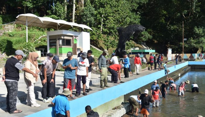 Gotong Royong, Menjaga Kelestarian Balonggirang Cigugur