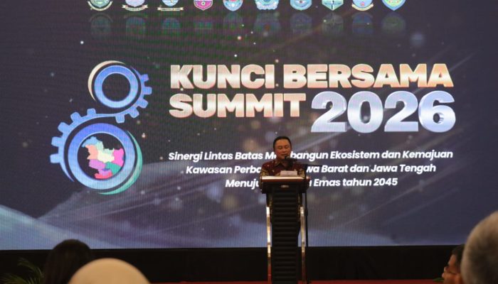 Kunci Bersama Desk Investasi Nasional