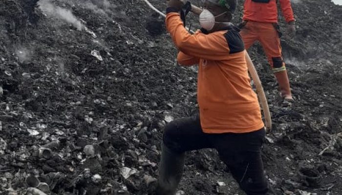 Kebakaran di TPSA Ciniru Dalam  Proses Pendinginan 