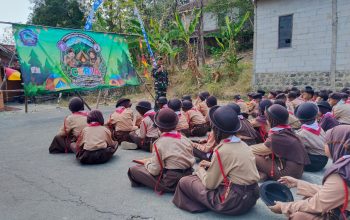 Danramil 1509/Ciawigebang Beri Wawasan Kebangsaan kepada Siswa SDN Padarama
