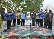 TMMD Imbangan Buka Akses Menuju Curug Payung dan Perkebunan Gunungmanik