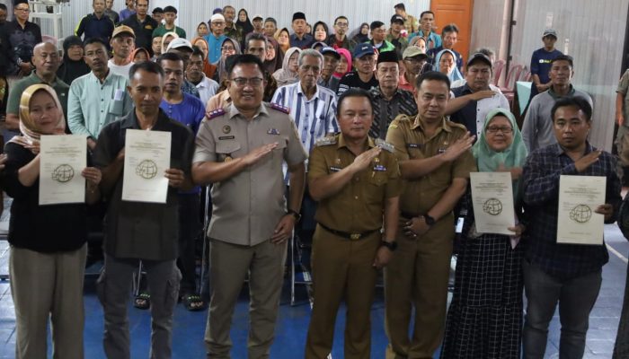 Bupati Kuningan Dorong Sertifikat Tanah Dimanfaatkan untuk Pendidikan Anak